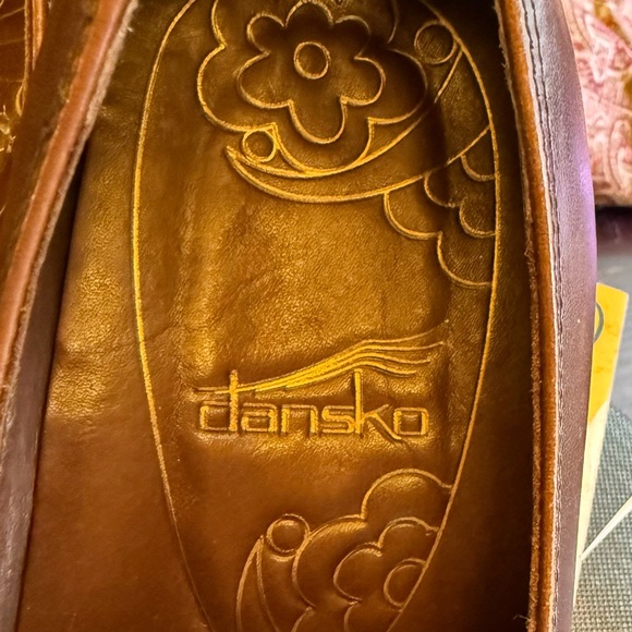 Dansko Brown Leather "Beth" Mules Clogs Shoes Size 37 EU or Size 7 US 7.5 - Picture 2 of 13